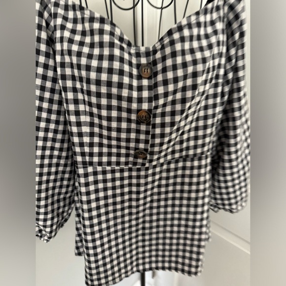 NWT Bloom Chic Plaid Top in Large - Picture 2 of 5